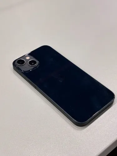 iPhone 13 - 128GB