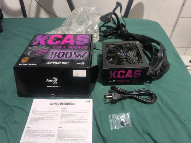 Fonte AeroCool KCAS Full Range 800W 80 Plus Bronze
