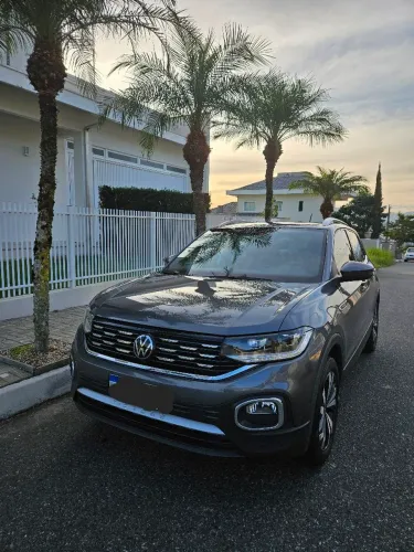 Volkswagen T-Cross Highline 1.4 TSI Flex 16V 5P AUT 2024
