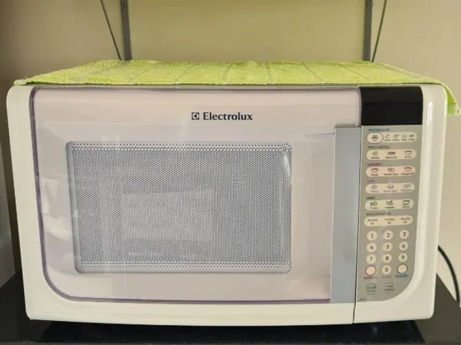 Micro-ondas Electrolux 31L