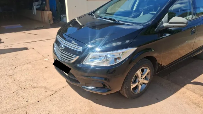 Chevrolet Onix Hatch LT 1.0 8V Flex Power Mec. 4P 2016