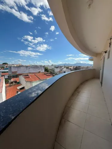 Apartamento com 3 Quarto(s) e 2 banheiro(s) para Alugar, 105 m² por R$ 1500 / Mês