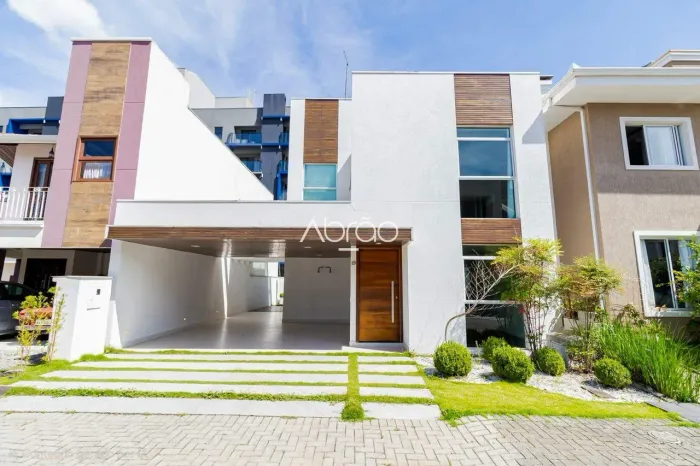 Casa em condomínio de 3 quartos para locação no Campo Comprido, em Curitiba - 200 m² | Ref