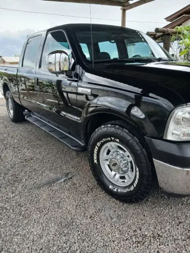 Ford F-250 XLT 3.9 4X2 CD TB Diesel 2007