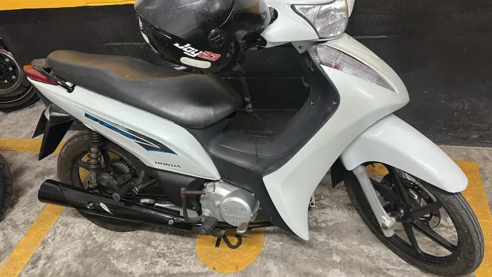 Biz Branca abaixo da Fipe 20%