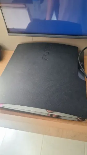 PlayStation 3 (PS3) Desbloqueado HEN + 2 Controles + Jogos