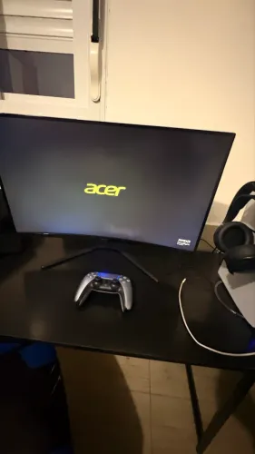 Monitor acer curvado