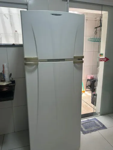 Vendo Geladeira Top