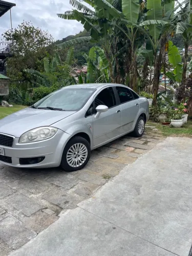 Fiat Linea 1.9/ HLX 1.9/ 1.8 Flex 16V 4P 2009