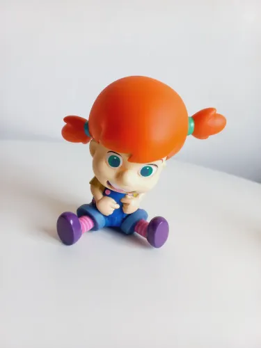 Boneca Mika Vinil