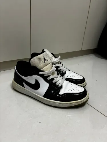 Air Jordan 1 Concord