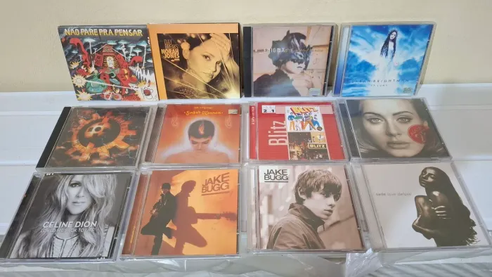 Cds diversos lote com 22 cds