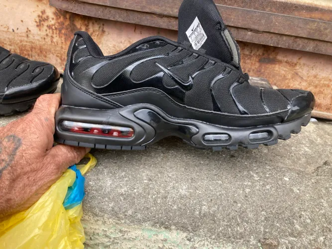 Tênis nike air de 300 por 100 original!