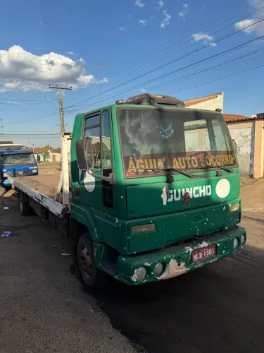 Ford cargo 712 / 815