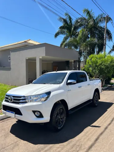 Toyota Hilux CD SRV 4X4 2.8 TDI Diesel Aut. 2018