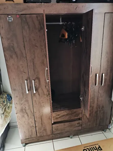 Guarda roupa