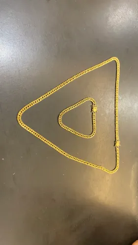 Cordão e pulseira de moeda antiga banhado a ouro 18k
