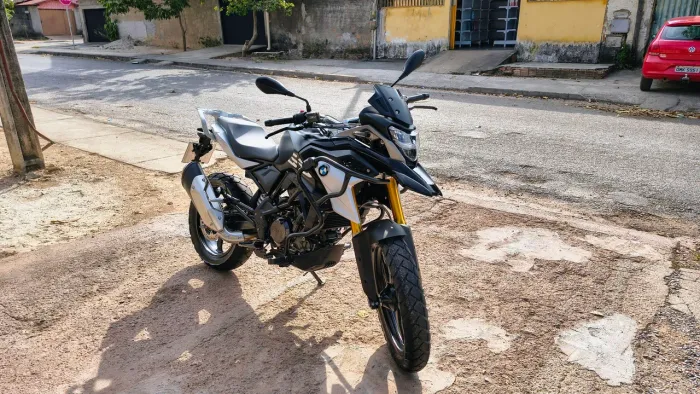 BMW G 310 GS 2025 triple Black (Full vitrificada)