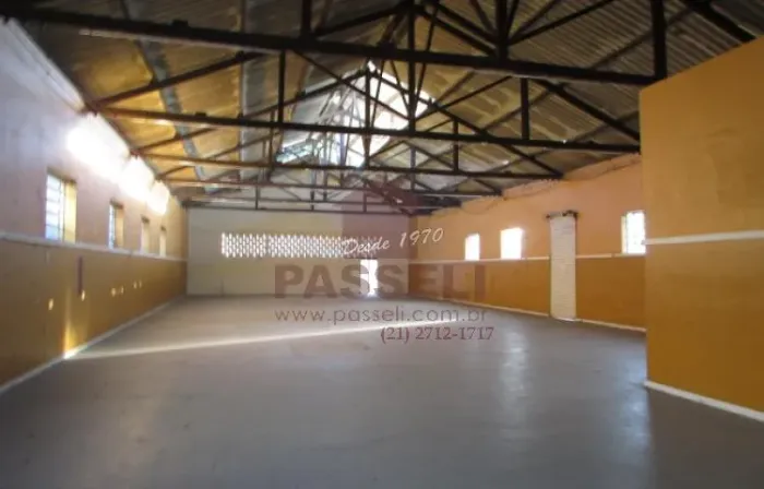 GALPÃO PORTO NOVO SÃO GONÇALO RJ COM 1400 METROS