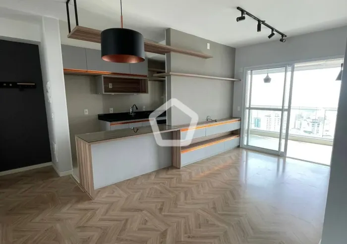 Apartamento 74m² com 2 Dormitórios na Aclimação - Oportunidade!