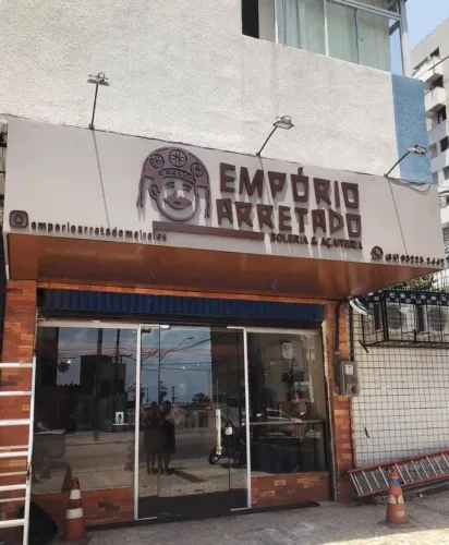 Fachada ACM com PVC expandido 
