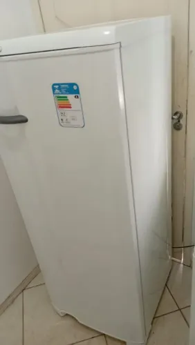 Geladeira Electrolux funcionando perfeitamente entrego sem custos dependendo loca !