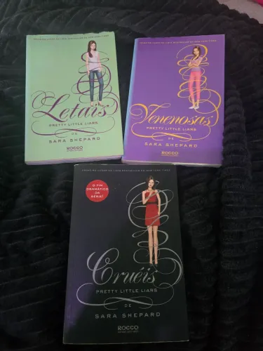 Coleção: Pretty Little Liars - Arco 4 (Sem Arrasadoras)