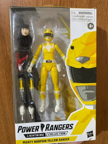 Power Ranger Amarela - Lightning collection