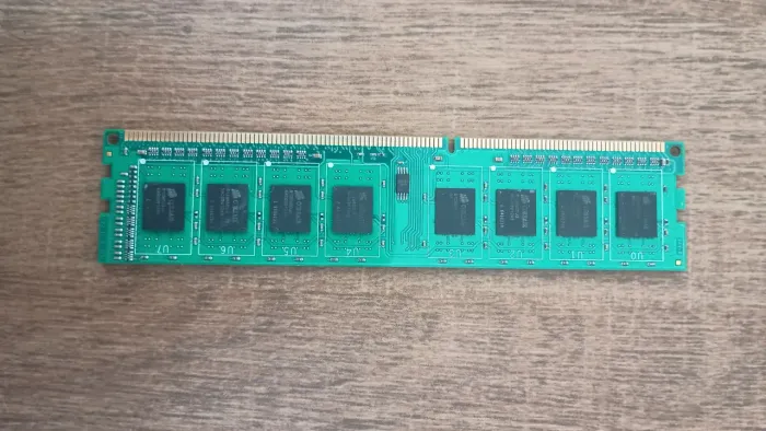 Memoria Ram DDR3 4gb CORSAIR