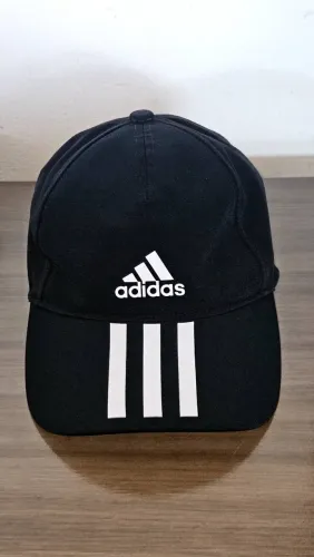 Boné Adidas