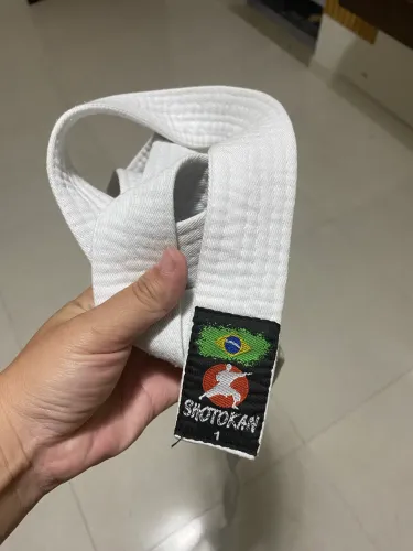 Kimono infantil