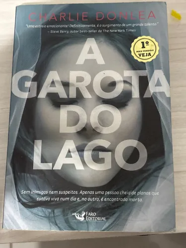 livro a garota do lago