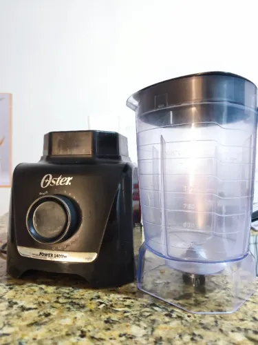 Liquidificador 1400W de Potência 