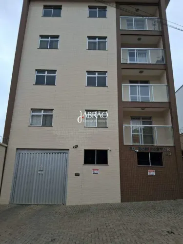 Apartamento com três quartos no Bairro Bom Pastor, Barbacena, MG