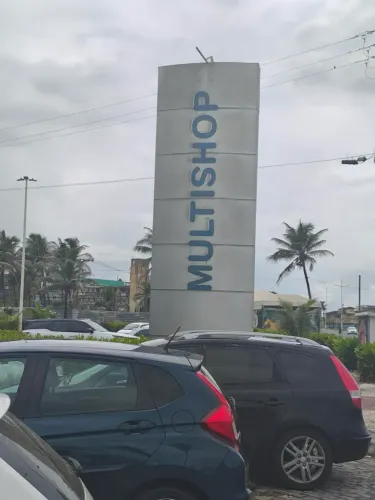 Sala comercial para alugar no MULTISHOP da Boca do Rio tem 425m2 em Boca do Rio - Salvador