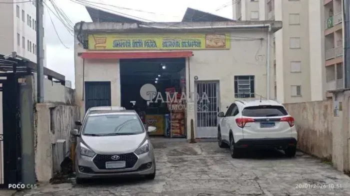 Imóvel com 2 Salões comerciais / terreno com 430m2 à venda por R$ 2.200.000 - Vila Pierina