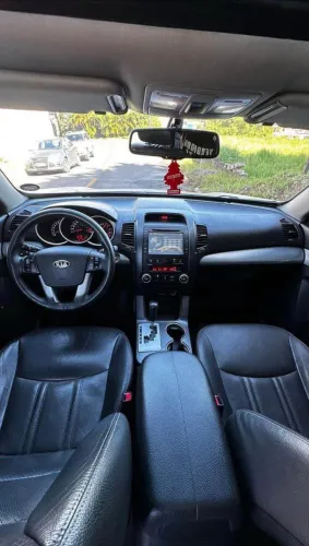 Kia Motors Sorento 3.5 V6 24V 278cv 4X4 Aut. 2012