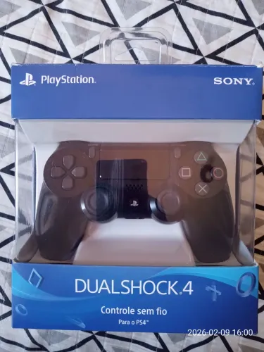 Controle PS4 usado original na caixa faço Olx pay