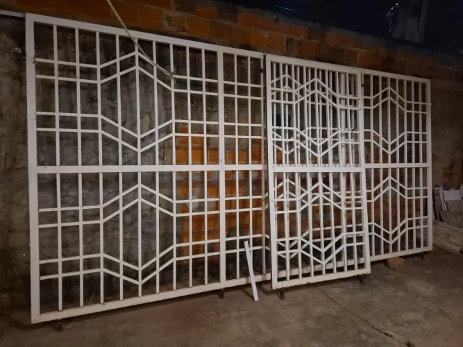 Grade e portão
