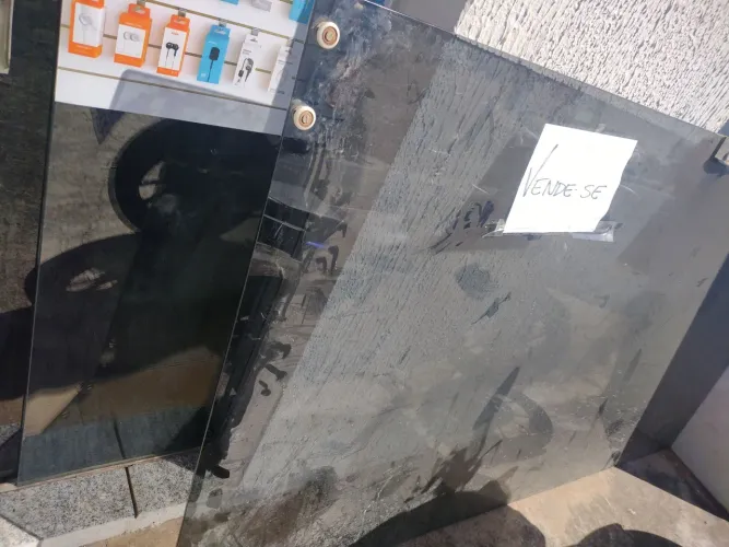 Vende de porta de vidro para correr 2x1,26x0,8