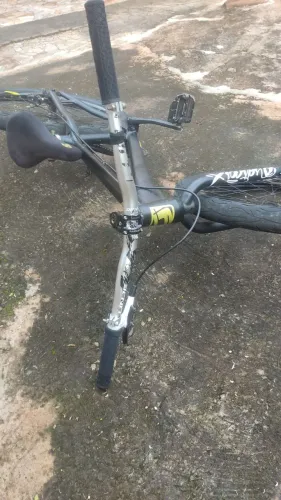 Guidao Voador Lunje 31.8 X 780mm Rise 35 Cor Prata Grau Bike