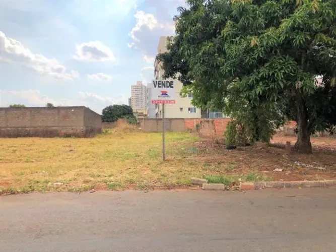 Vende-se Lote no Setor Vila Rosa