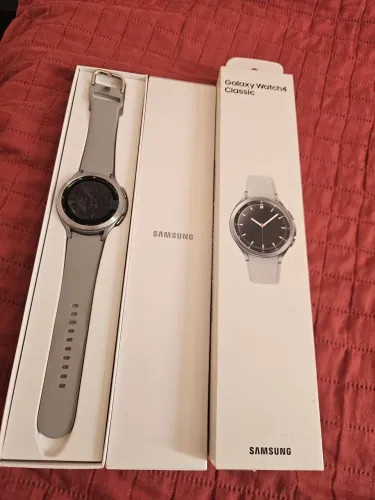 Galaxy Watch4 Classic - Samsung