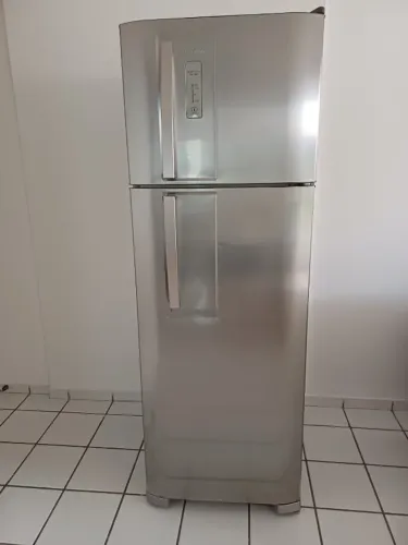 Geladeira Electrolux