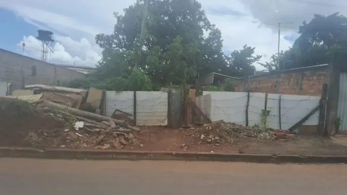 Lote Comercial 340,20m² (Frente Condominio Mabel) Setor Vale do Sol