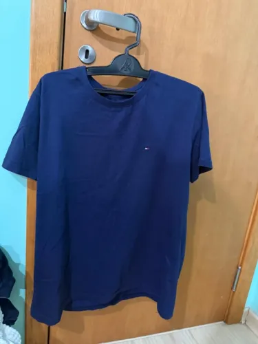 Camiseta Tommy Hilfiger Básica Azul