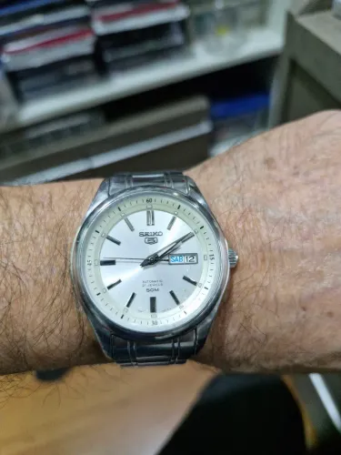 Relógio Seiko Automático caixa 43 mm.