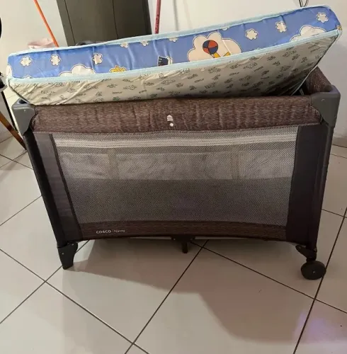 Berço Cercado Cosco Nanny + Colchão