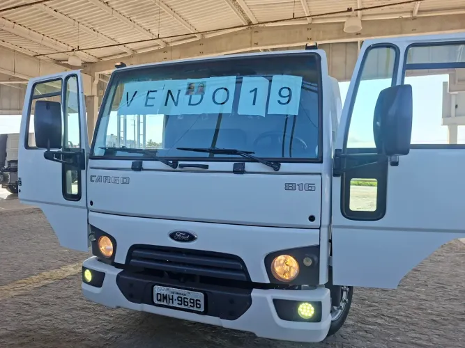 Vendo Ford cargo 816 s