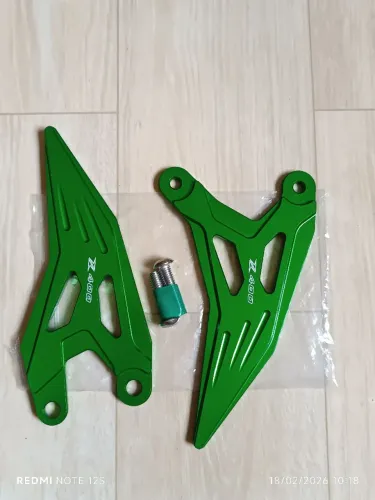 Apoios para os pés Kawasaki Ninja Z400